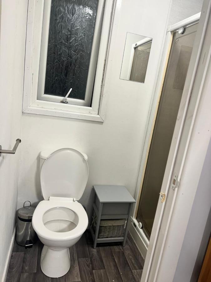 Private Cabin, Own Access & Ensuite Belfast Bagian luar foto